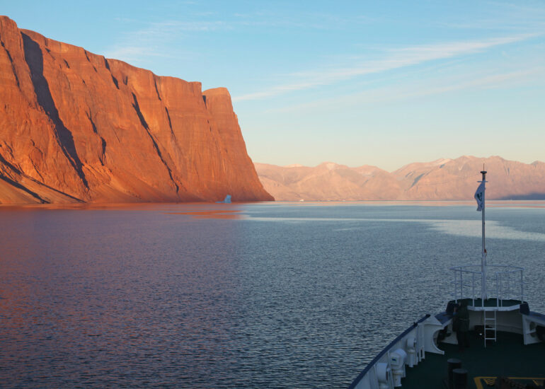 Scoresby-Sund im Abendlicht